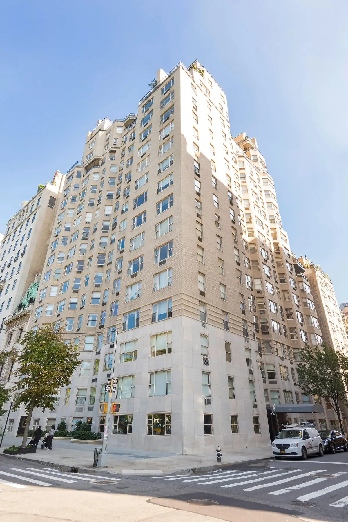 1 E 66th St, Unit 7A