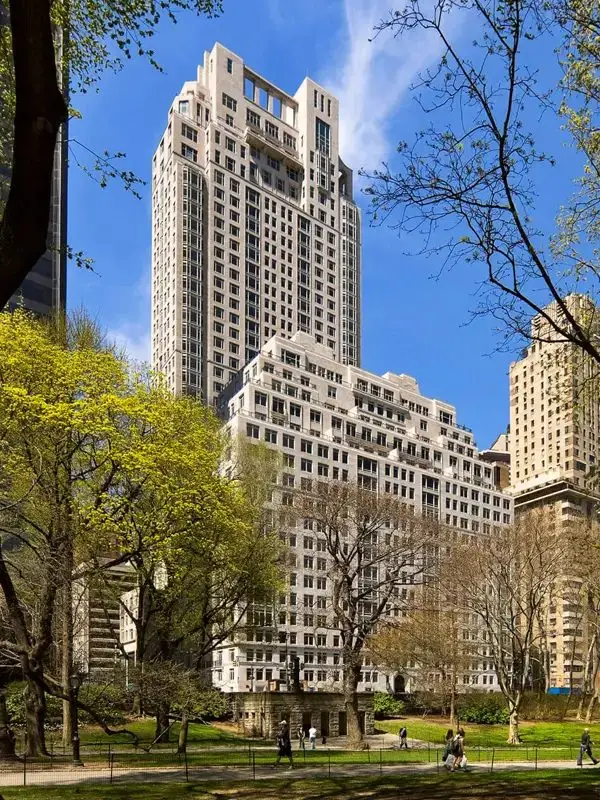 15 Central Park West, Unit 8C
